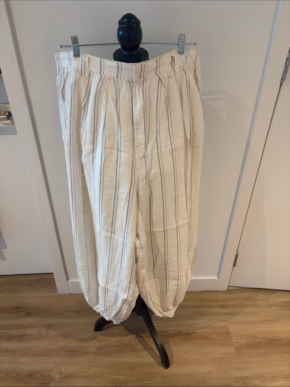 NWT Anthropologie Cream Linen-Blend Striped Jogger balloon  Pants